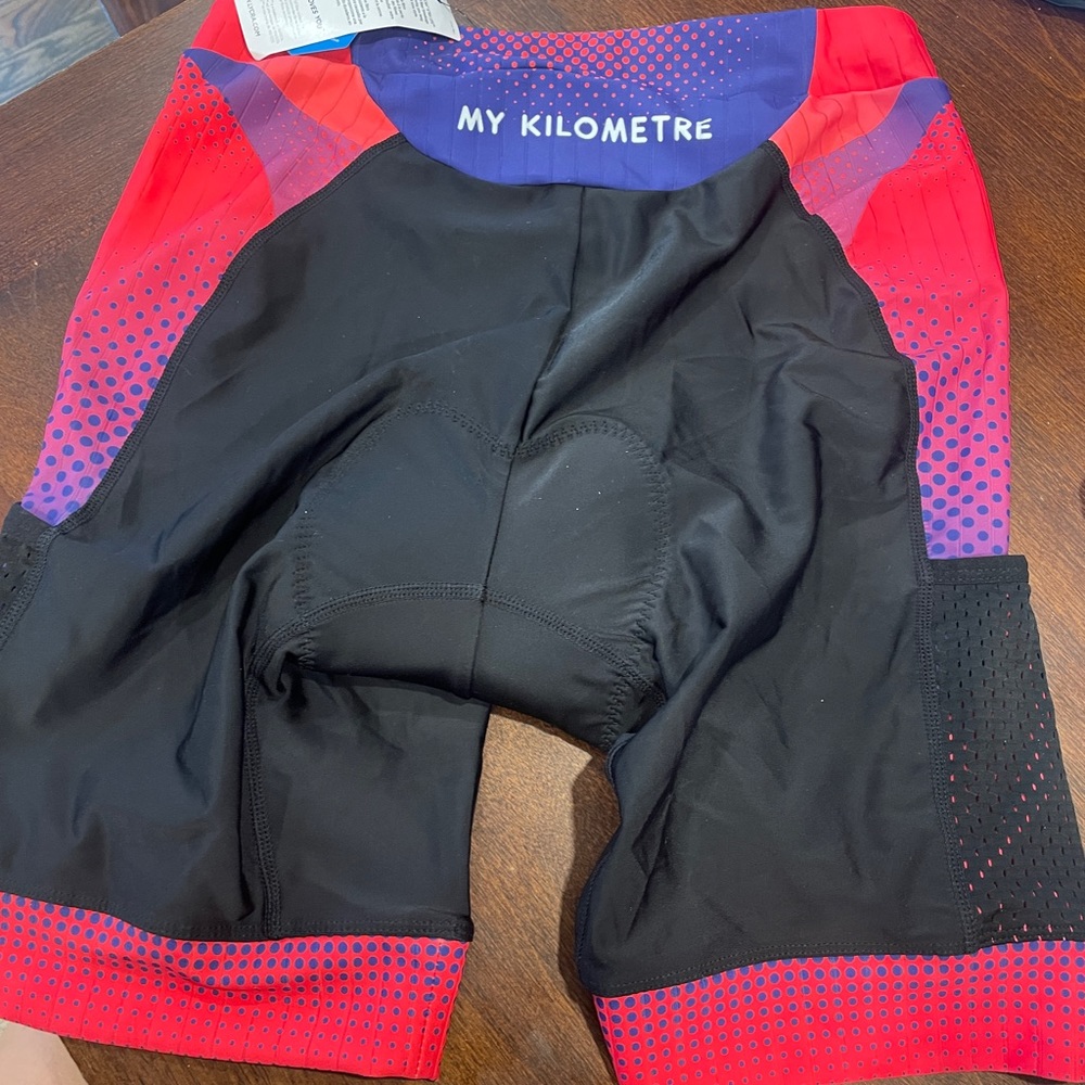 MY KILOMETRE Womens Triathlon Shorts 8” Inseam Tri Shorts with Side Pockets L